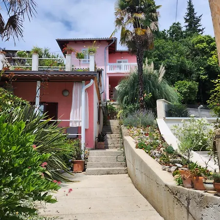 Secret Garden Studio Apartman Opatija Exterior photo
