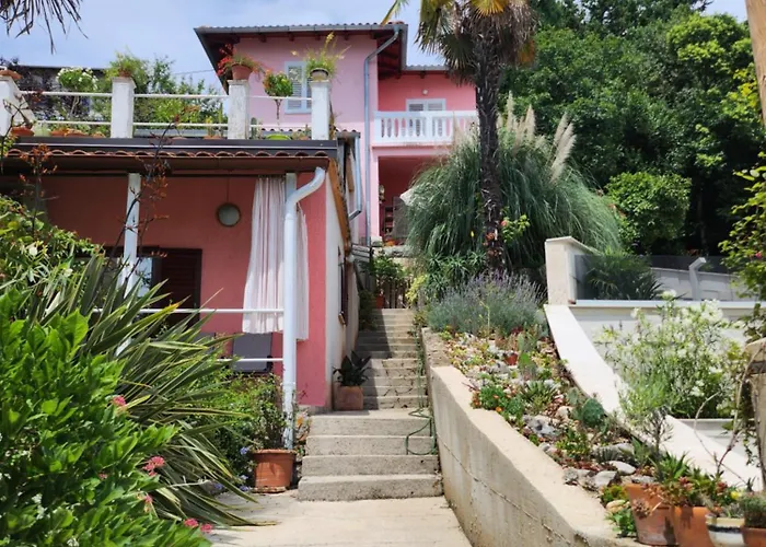 Secret Garden Studio Apartman